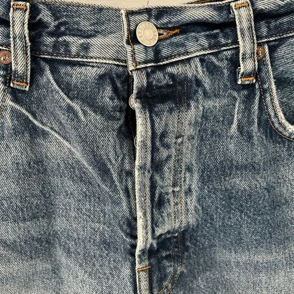 AGOLDE Riley Shorts - Picture 3 of 11